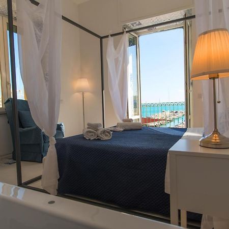Relais Mareluna - Luxury Apartments Salerno Exterior foto