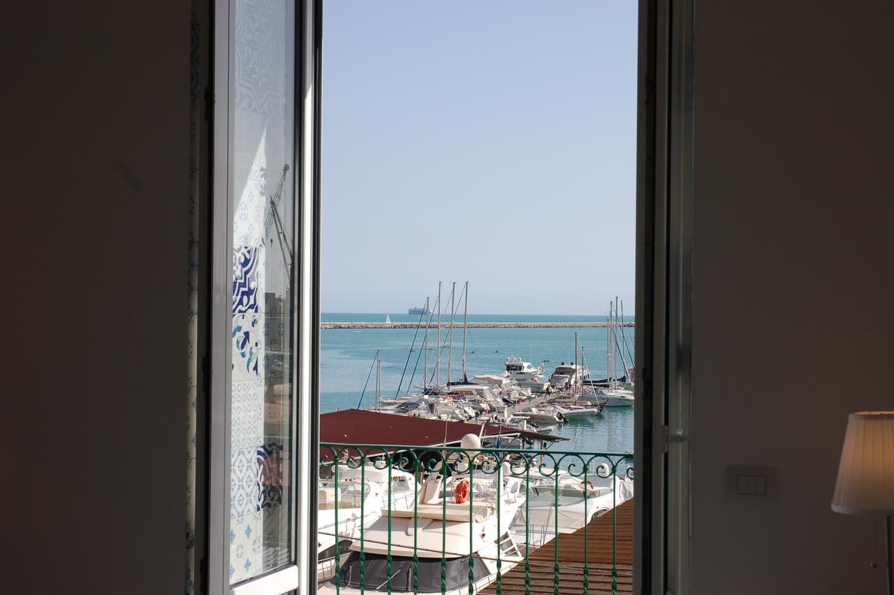 Relais Mareluna - Luxury Apartments Salerno Exterior foto