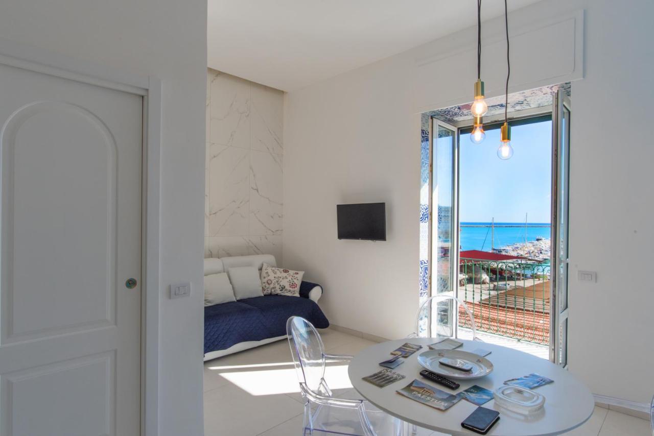 Relais Mareluna - Luxury Apartments Salerno Exterior foto